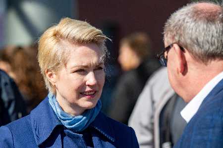 Manuela Schwesig Nordstream 2 und russlandfreundliche Politik Kritik