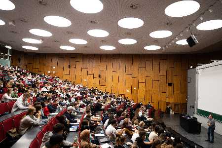 ukrainische Schüler*innen ohne Abi trotzdem Studium
