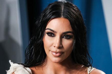 Kim Kardashian feiert ihr Solo-Debüt auf TikTok