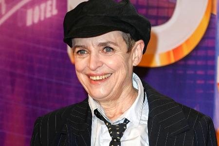 Romanverfilmung: Katharina Thalbach wird zu 