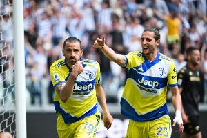 Serie A: Milan weiter auf Titelkurs - Juve bucht CL-Ticket