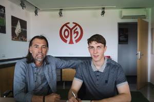 Mainz verlängert mit Nachwuchs-Torwart Rieß