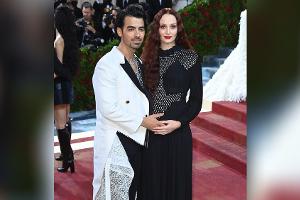 Sophie Turner spricht erstmals über ihre zweite Schwangerschaft