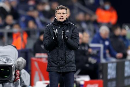 1. FCN: Vertrag mit Trainer Klauß verlängert