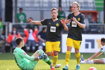 BVB in Fürth: Noten und Einzelkritik - Am vorletzten Spieltag der Bundesligasaison gastierte Borussia Dortmund bei der SpVgg Greuther Fürth. In einem lange Zeit enorm zähen Spiel setzte der BVB die entscheidenden Nadelstiche und gewann am Ende verdient aber glanzlos mit 3:1. Alle Akteure in der Einzelkritik: