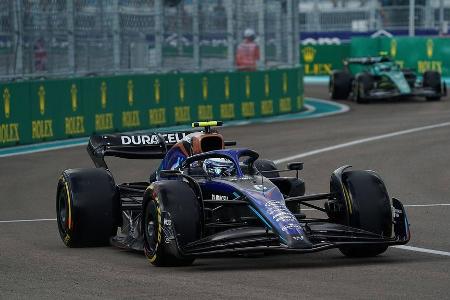 P14: Nicholas Latifi (Williams) - Note: 5,0 - Hielt auf seinen alten Schlappen zur Rennmitte überraschend gut mit Tsunoda auf frischen Reifen mit. Einmal mehr im Vergleich zum Teamkollegen blass und damit unter ferner liefen.