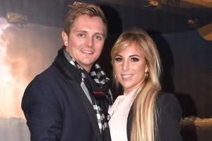 Babybauch-Foto! Sängerin Annemarie Eilfeld erwartet ihr erstes Kind