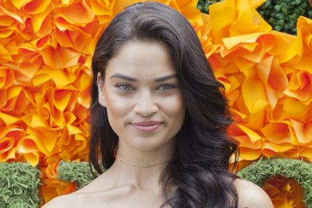 Shanina Shaik ist schwanger - und macht sich Sorgen