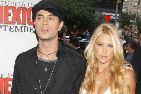 Anna Kournikova teilt seltenes Familienfoto mit Enrique Iglesias