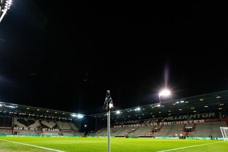 St. Pauli trauert um Kult-Stadionsprecher Wulff
