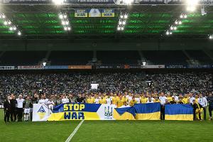 Benefizspiel in Gladbach: Über 600.000 Euro für die Ukraine