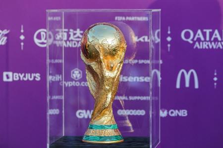 Welttournee des WM-Pokals: FIFA-Trophäe besucht Teilnehmer