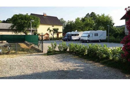 Stellplatz am Restaurant Pri Kovacu