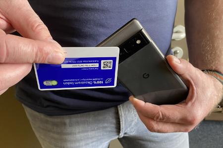 Die erste Schnellladesäule Deutschlands auf einer Autobahnraststätte