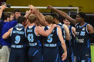Basketball: Matchbälle für Berlin, Bayern und Bonn