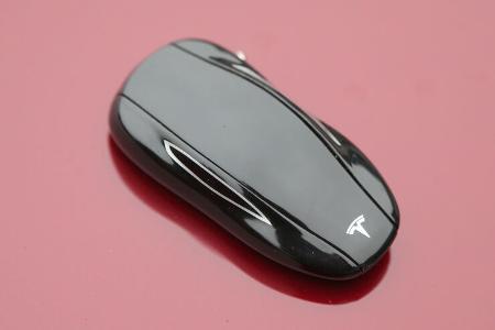 Tesla Model S, Zündschlüssel