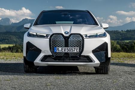 BMW iX xDrive i40 Mineral White