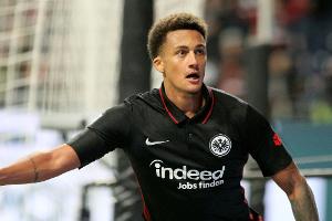 Eintracht verlängert mit Tuta