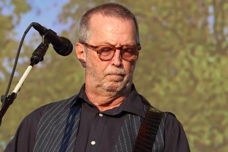 Britischer Musiker Eric Clapton hat sich mit Corona infiziert
