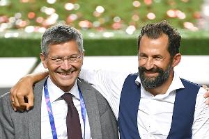 Hainer: Diskutieren mit Salihamidzic, "nicht über ihn"