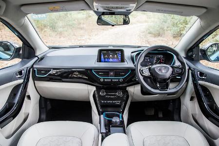 Empty Road in tianjin