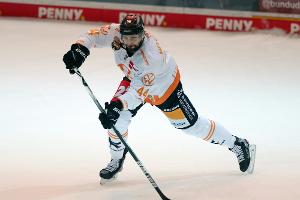 DEL: Meister Berlin holt zwei Spieler aus Wolfsburg