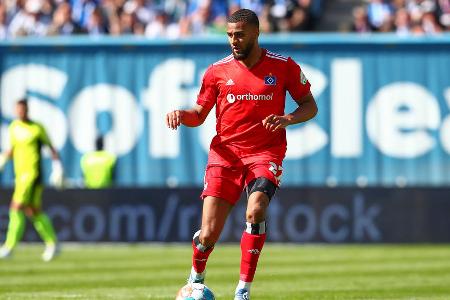 Josha Vagnoman (ab 58.) - Note: 3,5 - Brachte mit seinem Tempo auf der Außenbahn ein neues Element ins Spiel der Gäste. Sorgte direkt nach seiner Einwechslung für einen Durchbruch und kam zu einer Halbchance. War in der Schlussphase hingegen nur noch selten derart konsequent.