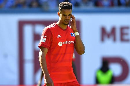 ANGRIFF: Robert Glatzel - Note: 2,5 - Besetzte im Offensivspiel konsequent den Strafraum, die ersten Flanken segelten aber allesamt an ihm vorbei. Sorgte mit seinen ersten Szenen vor dem Tor dann direkt für die besten Chancen des Spiels (31., 40.). Profilierte sich danach auch als Initiator von Chancen. In der Rückwärtsbewegung fleißig.