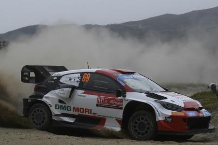 Rallye: Rovanperä vor Schlusstag vorne - Loeb und Ogier raus