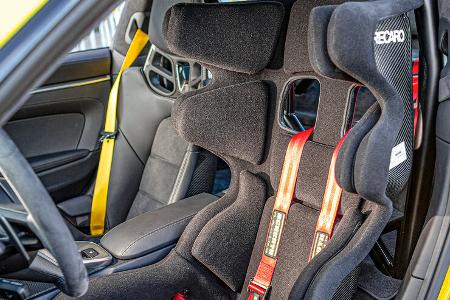 Porsche 911 Turbo S, Interieur