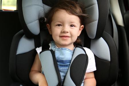 Kindersitze: Diese Modelle schützen am besten