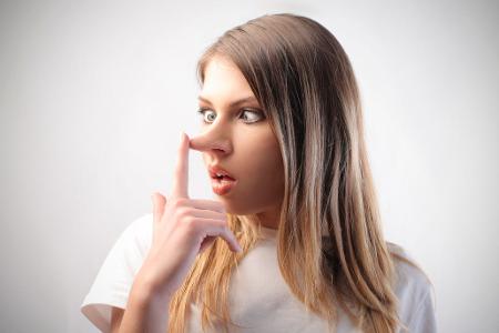 Wir zeigen die häufigsten Frauen-Lügen in unserer Bildershow!