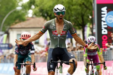 De Bondt siegt als Ausreißer - Almeida muss aussteigen