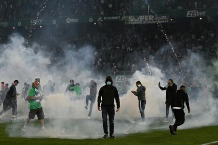 21 Leichtverletzte: Krawalle in Saint-Etienne nach Abstieg