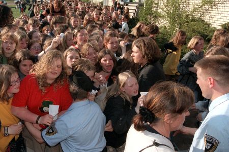 Tour-Auftakt von «Tic Tac Toe»