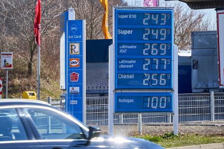 Auf einen Blick: Das Wichtigste zum Tankrabatt