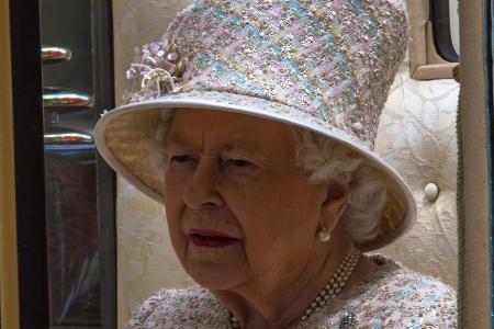 Queen Elizabeth II.: Flugzeug-Turbulenzen kurz vor Jubiläumsfeier
