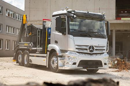 Mercedes E-Actros Elektro-Lkw Absetzkipper