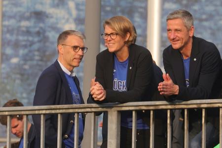Schalke vor Wechsel des Trikotsponsors