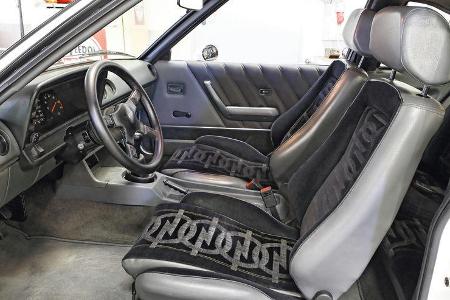 Opel Manta i200, Sitze