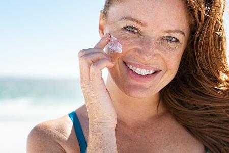 Haut vor UV-Strahlen schützen: Welcher Schutz ist der richtige?