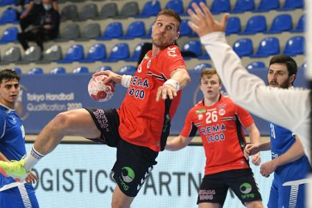 Als Pekeler-Ersatz: Kiel reaktiviert Rekord-Norweger Myrhol