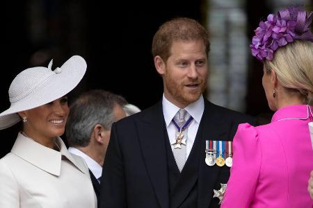 Prinz Harry und Herzogin Meghan schwänzen Empfang