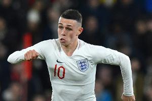 Corona: Englands Foden fällt gegen Deutschland aus