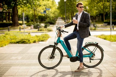 Das E-Bike-Lexikon: F wie Fahrradweg, Freilauf und Frontnabenmotor 