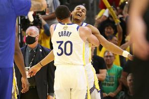 Curry überragt: Warriors gleichen NBA-Finals aus