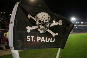 St. Pauli verlängert mit Dzwigala