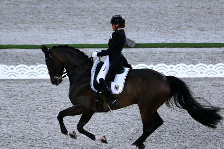 Dressur-DM in Balve: Schneider und Showtime gewinnen Grand Prix Special