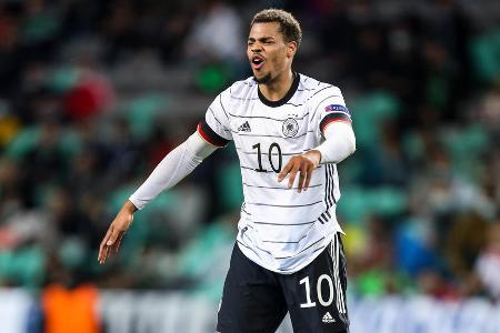 Lukas Nmecha (ab 85.) - ohne Bewertung - Rückte für die letzten fünf Minuten als Mittelfstürmer ganz vorne rein. Chancen ergaben sich keine mehr.