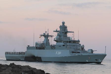 imago BildFunkMV Korvette Magdeburg.jpg